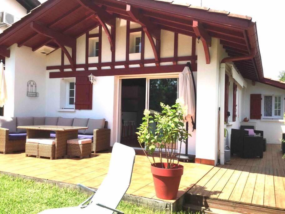 1Km Plage, Agreable Maison 6 Pers Classee 3* Hendaye Exterior photo