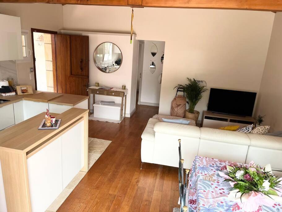 1Km Plage, Agreable Maison 6 Pers Classee 3* Hendaye Exterior photo