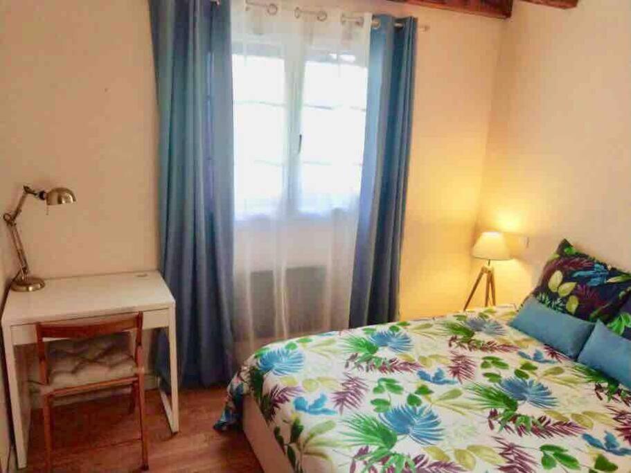 1Km Plage, Agreable Maison 6 Pers Classee 3* Hendaye Exterior photo